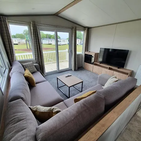 Flamingo Land New Campsite